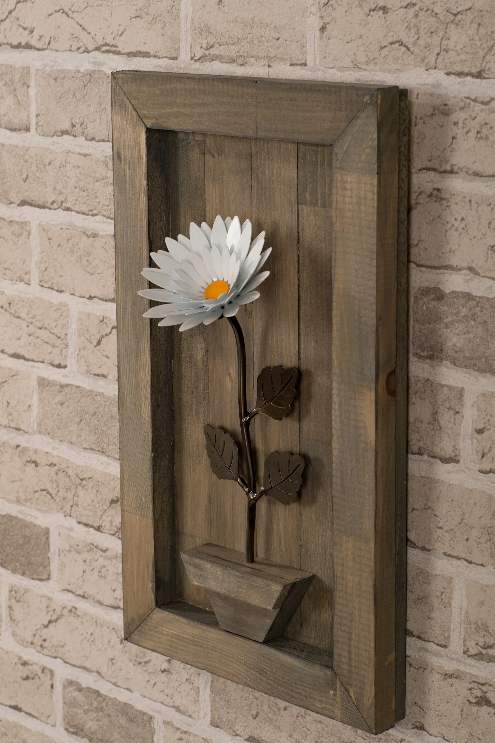 Exact Etsy listing image of Framed Metal Daisy Keepsake