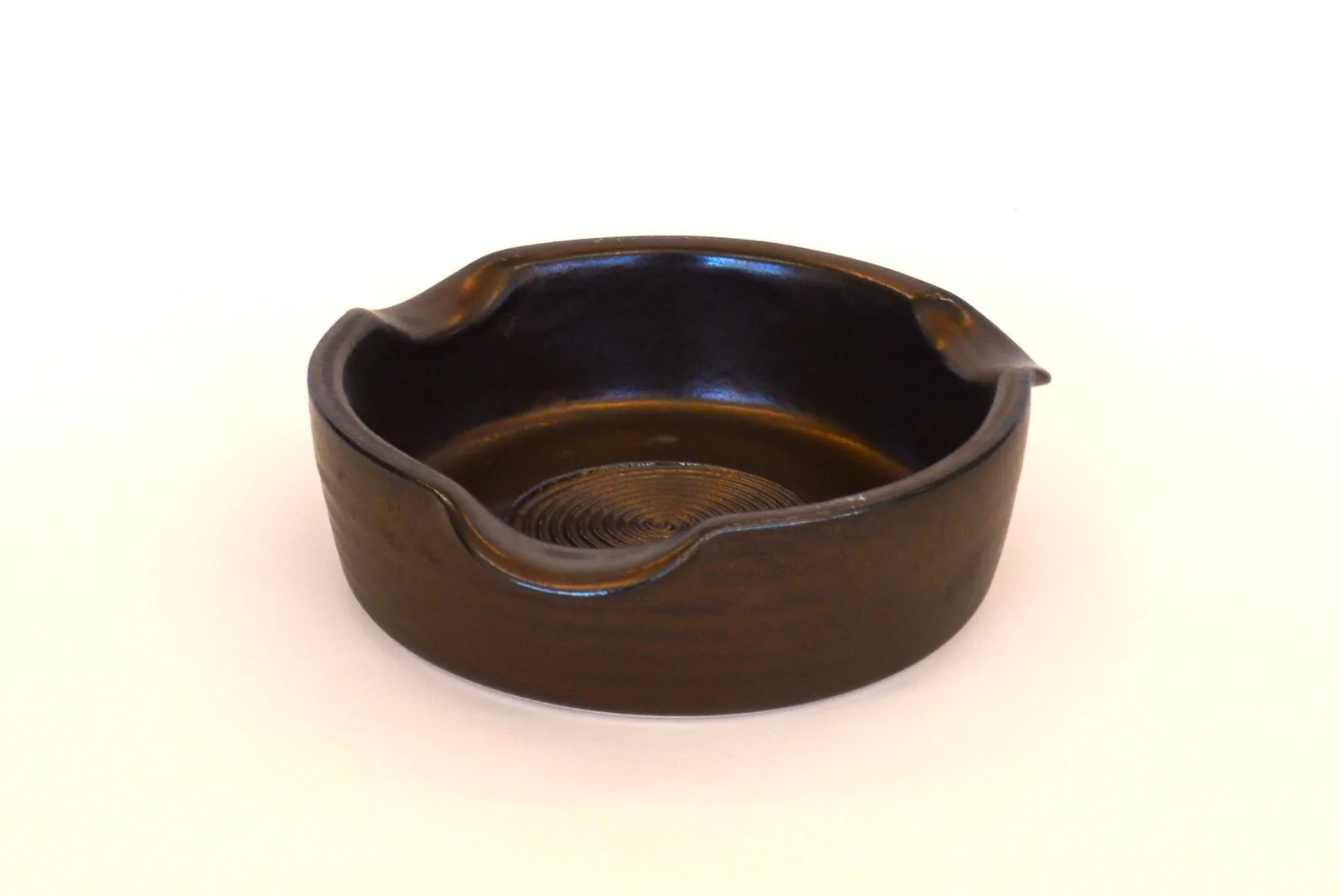Exact Etsy listing image of Bronze Pottery Cigar Ashtray